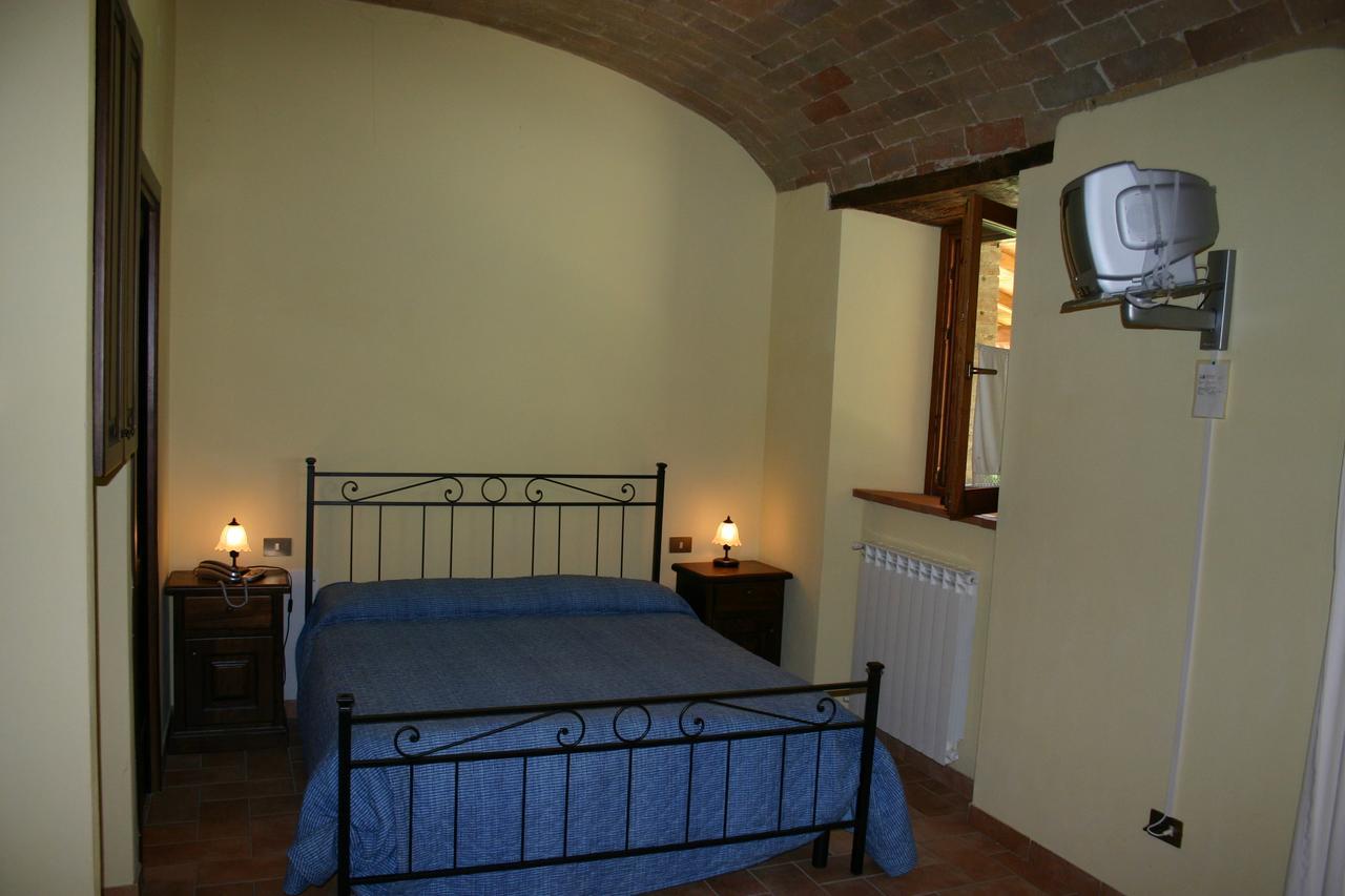 Agriturismo Oliveto Di Geltrude Contessa Apartman Amelia Kültér fotó