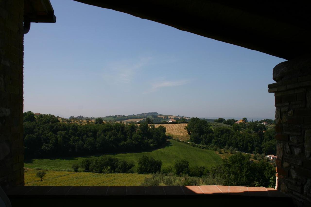 Agriturismo Oliveto Di Geltrude Contessa Apartman Amelia Kültér fotó